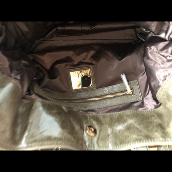 Purse - Picture 2 of 3